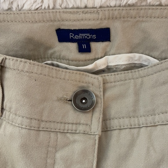 Selling Women’s Reitmans brand beige jeans size 11 - Picture 2 of 2